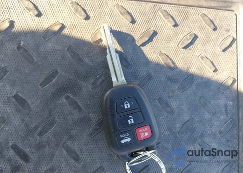 2018 Toyota Corolla Le из США, поврежденный, VIN 2T1BURHE9JC965576